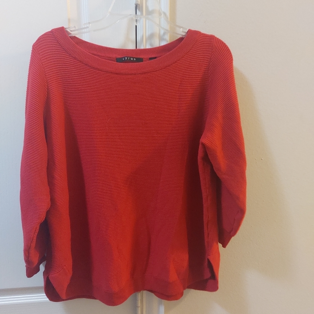 Cyrus Women's Red Crew Neck Sweater Size 1X